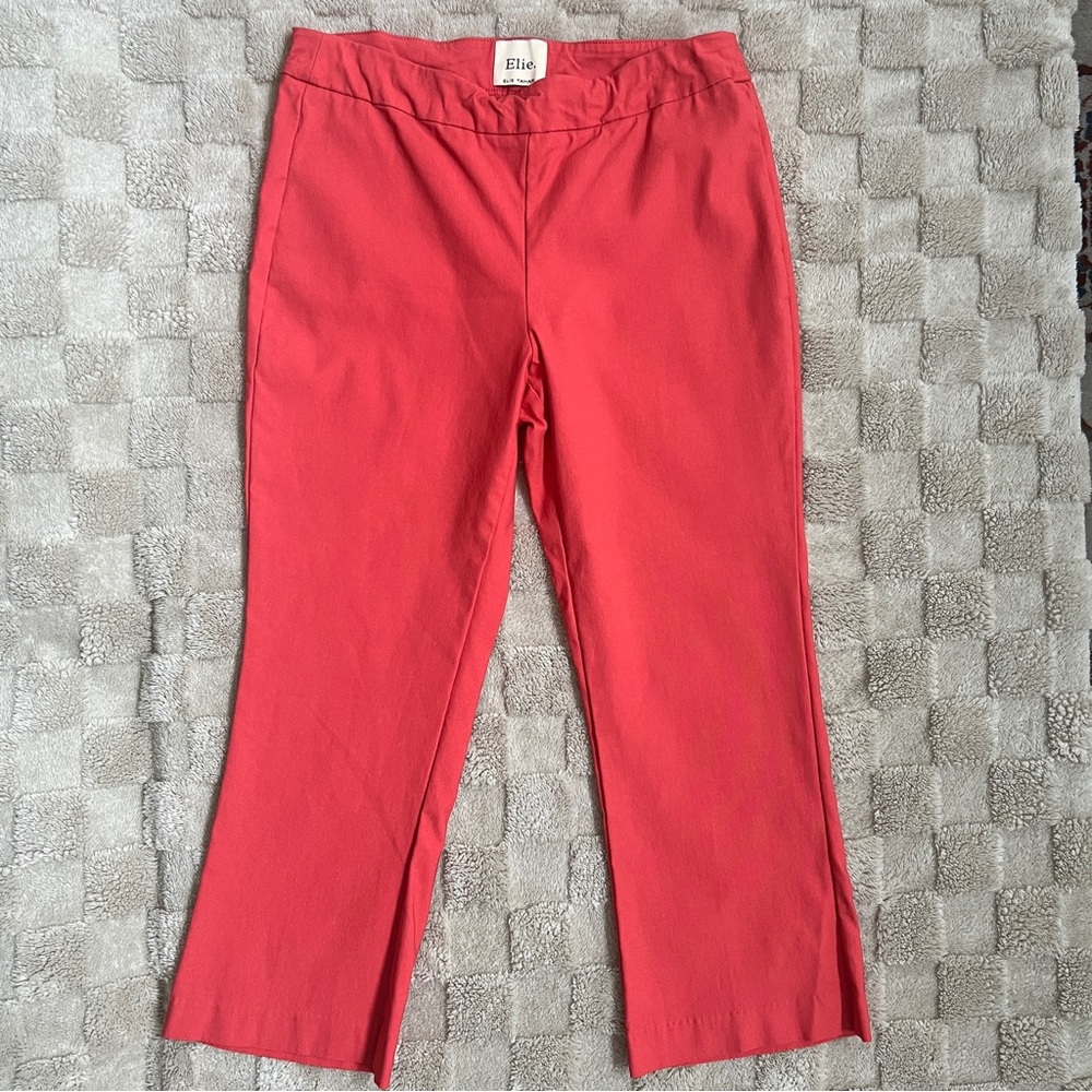 Elie Tahari | Women’s Coral Capris | Size Medium
